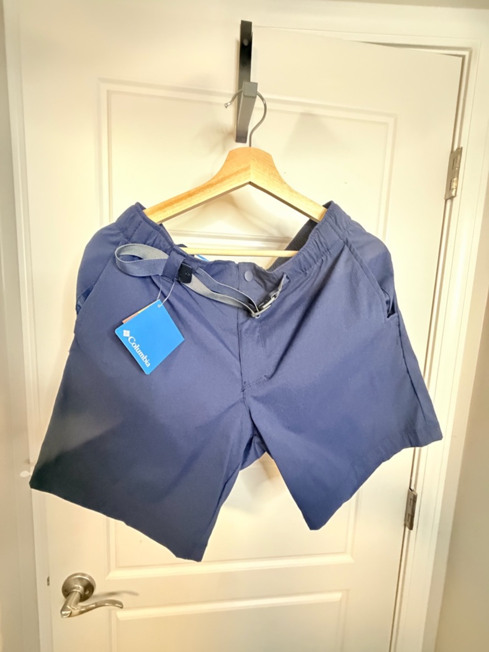 Columbia Navy Blue Outdoor Performance Shorts - Picture 3 of 5
